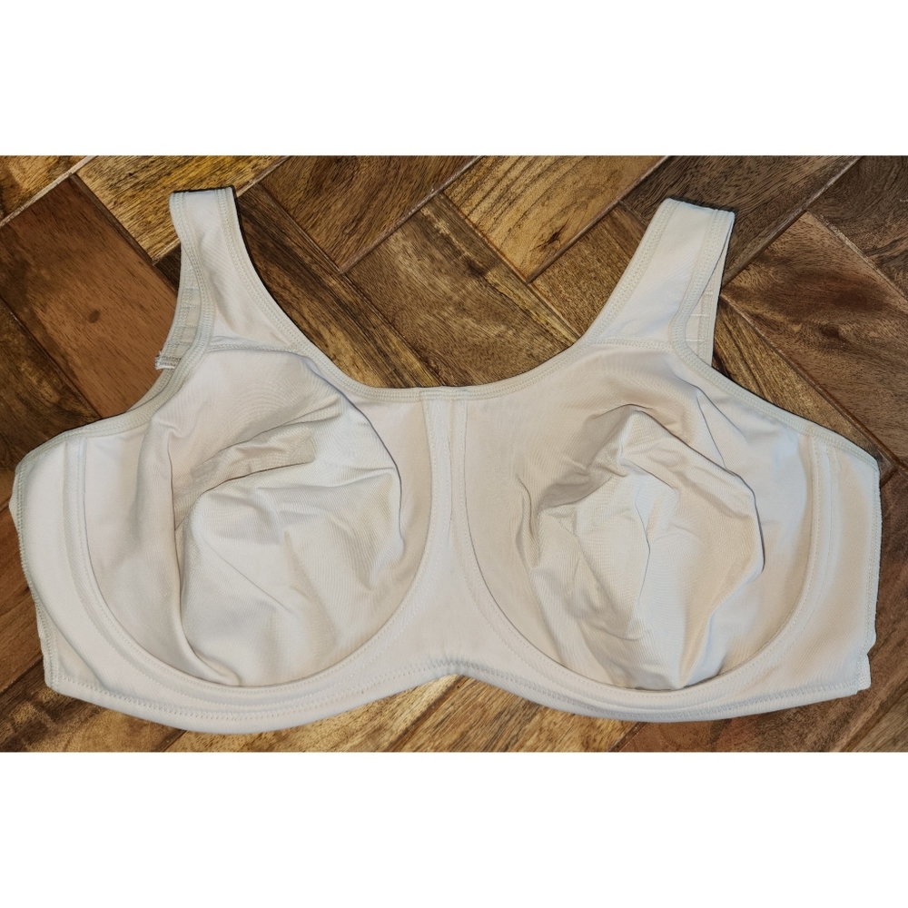Wacoal Underwire Sports Bra 38G